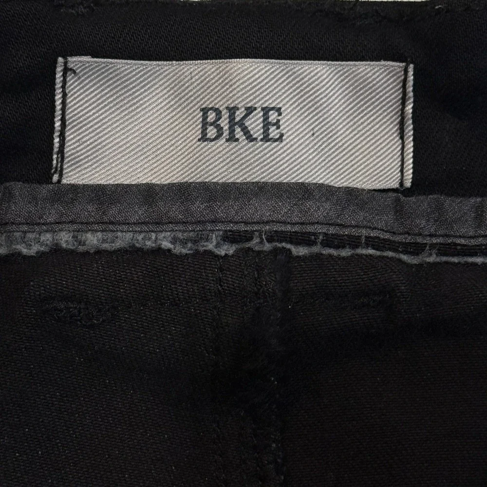 BKE Black Utility Patch Pocket Shorts Womens 26 Cotton Blend Stretch Mid Rise